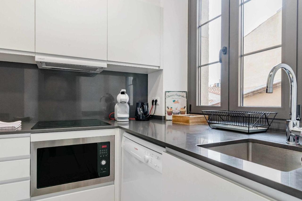 Bonaventura 4 Restored Apartment In Heart Of City Херона Екстериор снимка